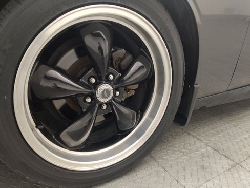 Used 2014 Dodge Challenger SXT w/ Sport Appearance Package RWD image 31