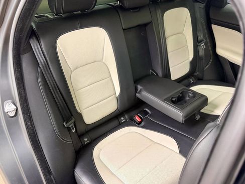 Used 2017 Jaguar F-PACE R-Sport image 68