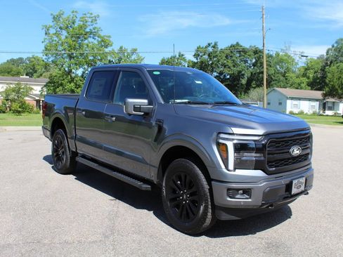 New 2026 Ford F150 Lariat w/ Equipment Group 501A Mid AWD/4WD image 3