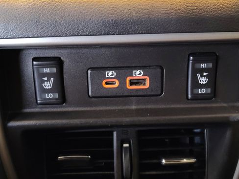 Certified 2023 Nissan Murano Platinum w/ Cargo Package image 36