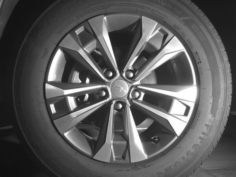 Used 2025 Chevrolet Equinox LT image 12