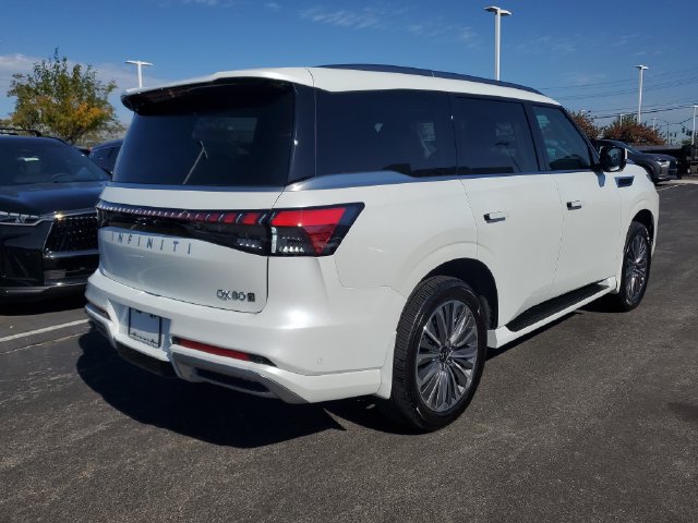 Certified 2026 INFINITI QX80 Luxe w/ Cargo Package AWD/4WD image 4