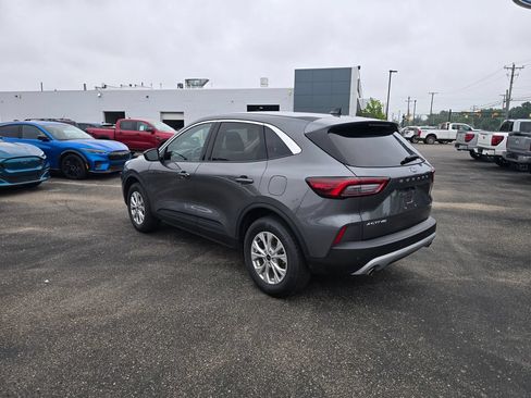 Certified 2024 Ford Escape Active w/ Tech Pack #1 AWD/4WD image 3