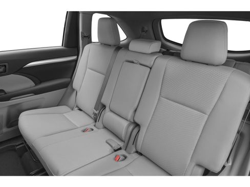 Used 2019 Toyota Highlander LE image 10