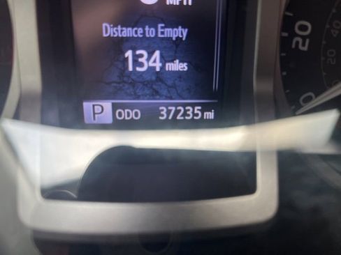 Used 2020 Toyota Tacoma SR image 16