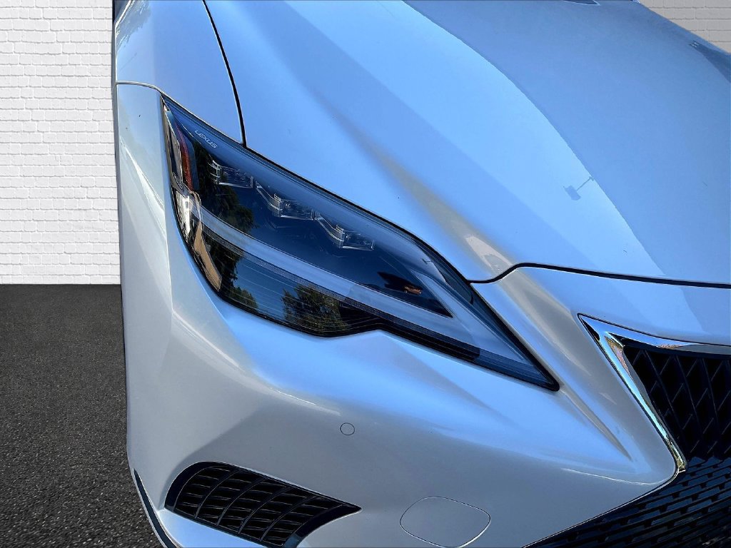 Used 2024 Lexus LS 500 RWD image 22