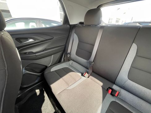 Used 2025 Chevrolet TrailBlazer LT image 39