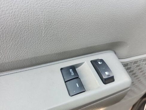 Used 2014 Ford E-150 and Econoline 150 E 150 3dr Cargo Van w/ Power Group image 18