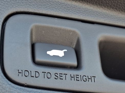 Used 2023 Honda CR-V Sport Touring image 29