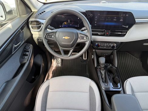 Used 2026 Chevrolet TrailBlazer LT FWD image 21