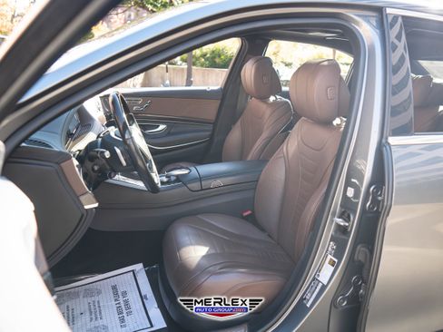 Used 2017 Mercedes-Benz S 550 4MATIC Sedan image 16