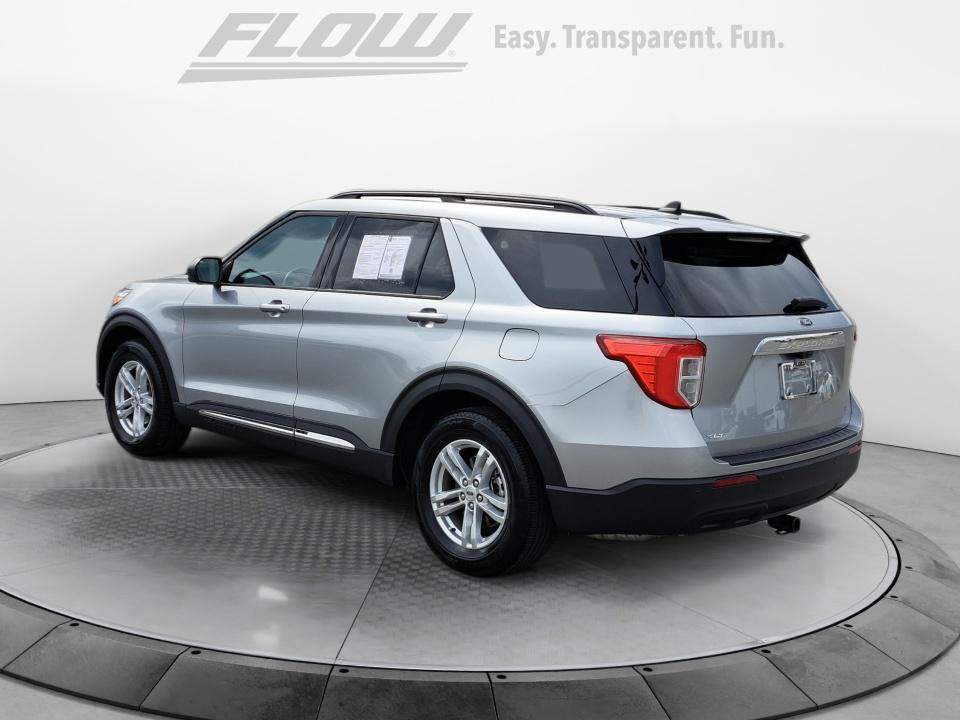 Used 2023 Ford Explorer XLT RWD image 6