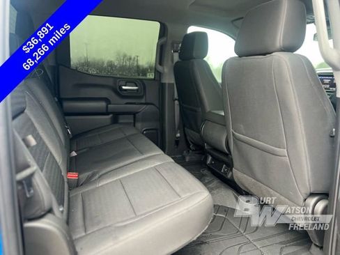 Used 2023 Chevrolet Silverado 1500 Custom Trail Boss w/ LPO, Dark Essentials Package image 20