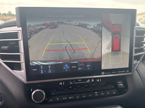 Used 2024 Toyota Sequoia Platinum AWD/4WD image 20