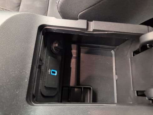 Used 2017 Ford Mustang Shelby GT350 w/ Electronics Package image 46