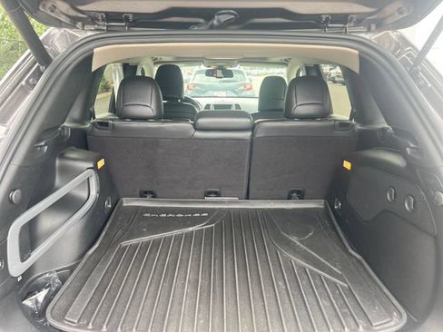 Used 2018 Jeep Cherokee Limited AWD/4WD image 20
