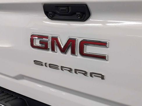 Used 2025 GMC Sierra 3500 SLE w/ SLE Convenience Package image 13