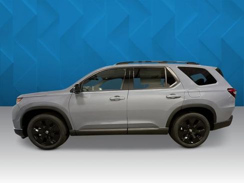 New 2026 Honda Pilot Black Edition image 2