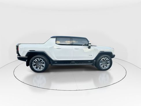Used 2024 GMC Hummer EV 3X AWD/4WD image 9