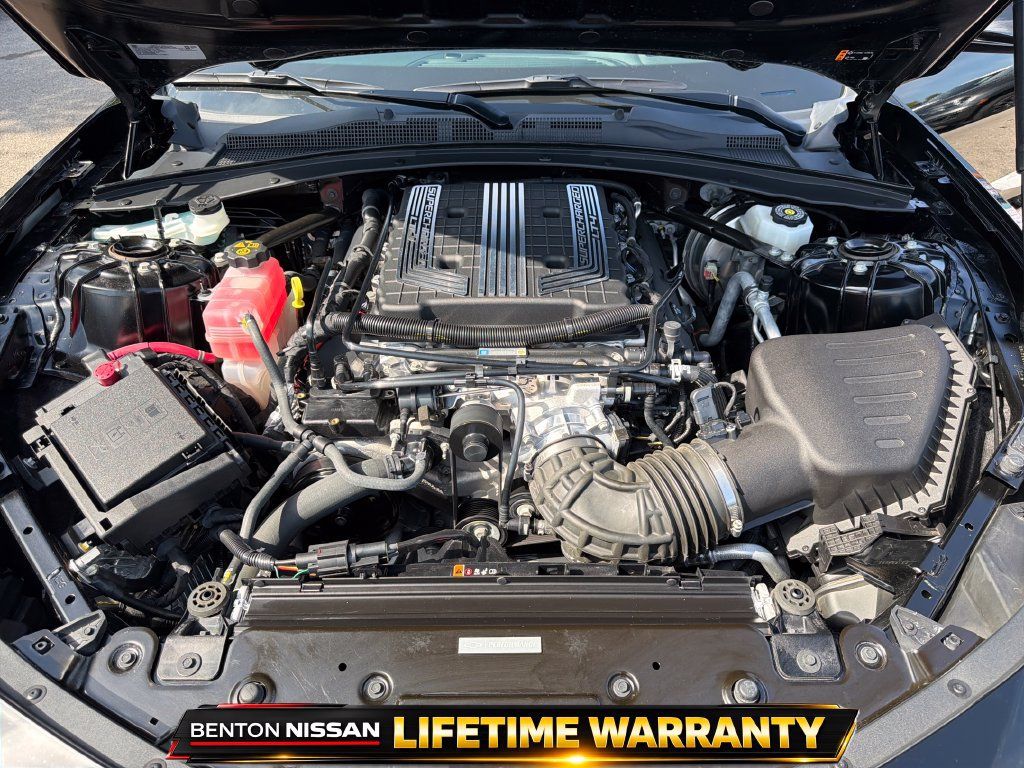 Used 2022 Chevrolet Camaro ZL1 RWD image 14