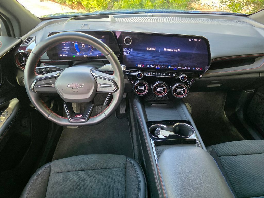 Used 2024 Chevrolet Blazer EV RS AWD/4WD image 28