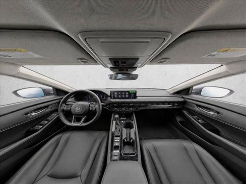 Used 2023 Honda Accord Touring image 17