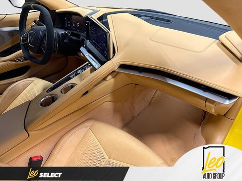 Used 2026 Chevrolet Corvette Stingray Premium Cpe RWD image 31