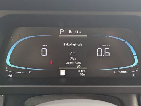 New 2025 Hyundai Elantra SE image 17