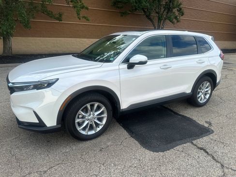 Used 2024 Honda CR-V EX-L image 12