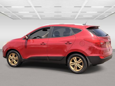 Used 2011 Hyundai Tucson GLS FWD image 3