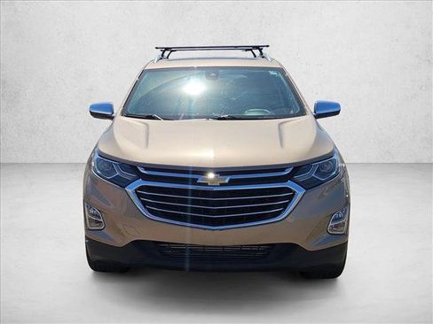 Used 2018 Chevrolet Equinox Premier AWD/4WD image 2