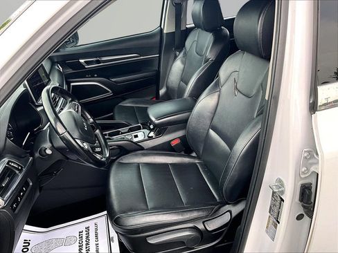 Used 2022 Kia Telluride LX AWD/4WD image 24