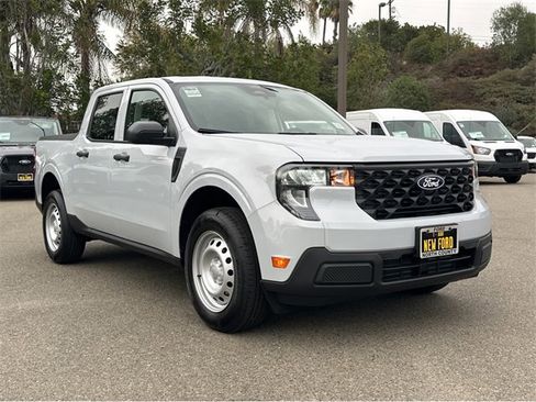 New 2026 Ford Maverick XL image 3