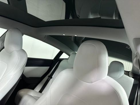 Used 2019 Tesla Model 3 Long Range image 12