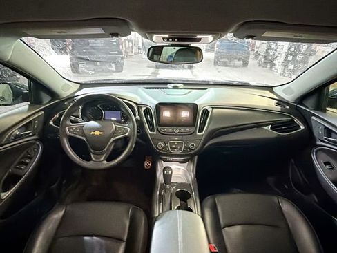 Used 2016 Chevrolet Malibu LT FWD image 10