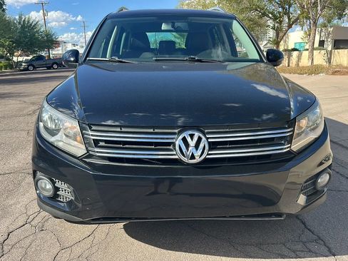 Used 2013 Volkswagen Tiguan SE image 3