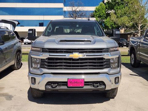 Used 2024 Chevrolet Silverado 2500 LT w/ All Star Edition image 2