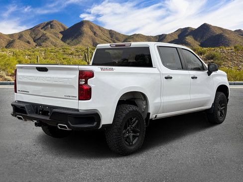 Used 2023 Chevrolet Silverado 1500 Custom Trail Boss AWD/4WD image 3