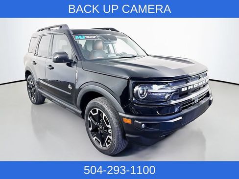 Used 2023 Ford Bronco Sport Outer Banks w/ Tech Package AWD/4WD image 4