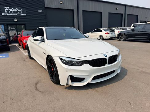 Used 2017 BMW M4 Coupe RWD image 3