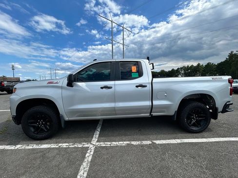 Used 2019 Chevrolet Silverado 1500 Custom Trail Boss w/ Custom Convenience Package AWD/4WD image 5