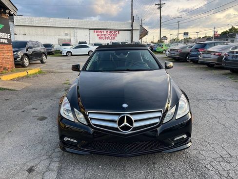 Used 2011 Mercedes-Benz E 550 Cabriolet image 8