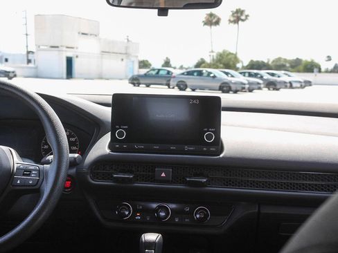 Certified 2024 Honda HR-V LX image 14