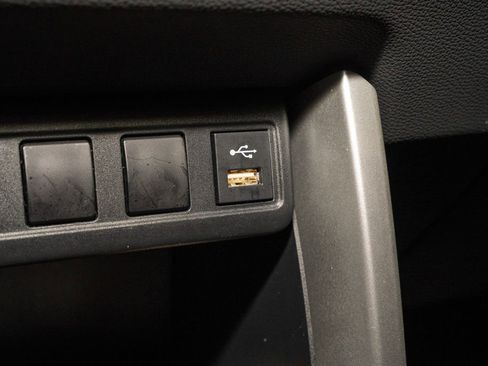 Certified 2022 Toyota Corolla Cross LE image 13