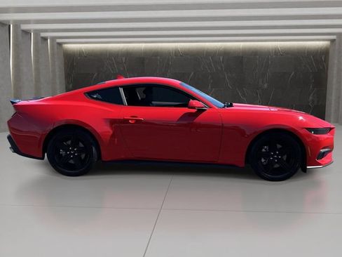 Used 2026 Ford Mustang Coupe RWD image 7
