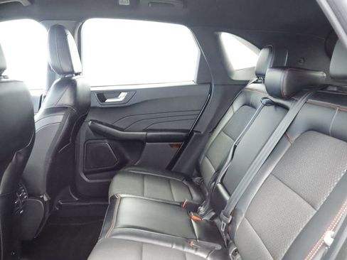 Used 2023 Ford Escape ST-Line AWD/4WD image 23