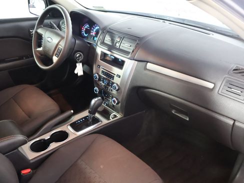 Used 2011 Ford Fusion SE FWD image 48