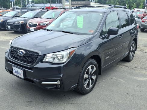 Used 2018 Subaru Forester 2.5i Premium AWD/4WD image 1