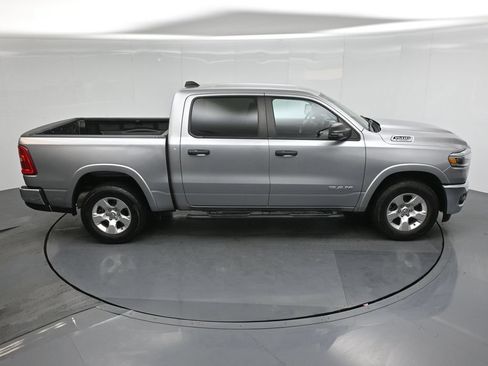 Used 2025 RAM 1500 2WD Crew Cab image 35