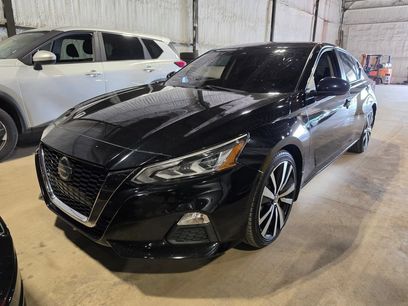 Used 2020 Nissan Altima 2.5 SR w/ Premium Package